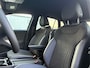 Volkswagen ID.4 Pro Limited Edition Inclusief €2000,- inruilvoordeel | Trekhaak elektrisch uitklapbaar | 'App-Connect' draadloze smartphone integratie | Achterbank in ongelijke delen neerklapbaar incl. middenarmsteun en doorlaadmogelijkheid | Afstandscontrolesysteem (Front Assist), met voetgangers- en fietsersherkenning