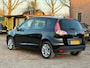 Renault Scenic 2.0 Parisienne/ AUTOMAAT/ NAVI