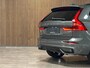 Volvo XC60 T6 AWD Recharge Ultra Dark | Luchtvering | 360° Camera | Head-Up Display | Harman Kardon | Schuifdak | Adaptieve Cruise Control | Stoelverwarming voor+achter | Stuurwielverwarming | 22 Inch | Full LED Meesturende koplampen | Pilot Assist | BLIS Dode Hoek Detectie | Elektrische voorstoelen geheugen | Nordico Microtech Cardamom Quilted/Cardamom bekleding | Zitting verlenging voorstoelen | Lederen Dashboard | Google Infotainment | Keyless Drive | Parkeersensoren voor+achter | Privacy Glass | Elektrisch bedienbare achterklep | Alarm Klasse III | DAB Radio | Apple Carplay/Android Auto | Draadloos telefoon opladen | Volvo On Call met mobiele App functie | Forest Lake Metallic |