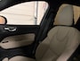Volvo XC60 T6 AWD Recharge Ultra Dark | Luchtvering | 360° Camera | Head-Up Display | Harman Kardon | Schuifdak | Adaptieve Cruise Control | Stoelverwarming voor+achter | Stuurwielverwarming | 22 Inch | Full LED Meesturende koplampen | Pilot Assist | BLIS Dode Hoek Detectie | Elektrische voorstoelen geheugen | Nordico Microtech Cardamom Quilted/Cardamom bekleding | Zitting verlenging voorstoelen | Lederen Dashboard | Google Infotainment | Keyless Drive | Parkeersensoren voor+achter | Privacy Glass | Elektrisch bedienbare achterklep | Alarm Klasse III | DAB Radio | Apple Carplay/Android Auto | Draadloos telefoon opladen | Volvo On Call met mobiele App functie | Forest Lake Metallic |