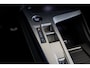 Peugeot 308 GT Plug-in Hybrid 195pk | 360 Vision & Drive Assist Plus Pack | Bekleding Alcantara/kunstleder | Driver Sport Pack