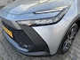 Toyota C-HR / C-HR+ HYBRID 140 DYNAMIC NAVI APPLE/ANDROID BLIND-SPOT PARK-SENSOREN LED 18" LM-VELGEN NL-AUTO