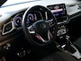 Volkswagen T-Roc ✅ONGEBRUIKTE NIEUWE AUTO✅ 1.5 TSI 150PK R-LINE EVO IQ LIGHT ALCANTARA ELEK.KLEP CARPLAY STOEL/STUUR VERW. 18"LMV VIR.COCKPIT RLINE R LINE ✅Top Auto's Wijchen , 30 Jaar Specialist in Volkswagen : Alle Type's : R-Line Edition / Style / First Edition / Highline / Life , Zowel PHEV / HEV / MHEV / Benzine ✅