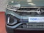Volkswagen T-Roc 1.5 TSI 150PK R-LINE PANORAMA BLACKLINE EVO IQ LIGHT ALCANTARA ELEK.KLEP CARPLAY STOEL/STUUR VERW. 19"LMV VIR.COCKPIT 07/2025 ✅Top Auto's Wijchen , 30 Jaar Specialist in Volkswagen  : Alle Type's : R-Line Edition / Style / First Edition / Highline / Life , Zowel PHEV / HEV / MHEV / Benzine ✅