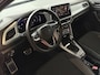 Volkswagen T-Roc 1.5 TSI 150PK EVO ADAP.CRUISE LED VIR.COCKPIT 18''LMV STOEL/.VERW. CAMERA TREKHAAK LMV 03.2025 HALF LEDER DODE.HOEK.DET ✅Top Auto's Wijchen , 30 Jaar Specialist in Volkswagen  : Alle Type's : R-Line Edition / Style / First Edition / Highline / Life , Zowel PHEV / HEV / MHEV / Benzine ✅