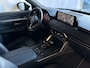 Mazda CX-60 2.5 e-SkyActiv PHEV HOMURA ELEK.STOEL PANO SCHUIFDAK STOEL/STUUR.VERW/VENTILATIE HEADUP AWD 4X4 4WD ✅ Top Auto's Wijchen. Al 30 Jaar verkoop van Mazda , Alle Modellen PHEV / HEV / BENZINE✅