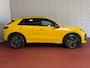 Volkswagen T-Roc 1.5 eTsi R-LINE 150PK EDITION BLACK STYLE 19''LMV IQ LED/GRIL/LOGO STOEL/STUUR.VERW ELEK.KLEP 2026