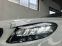 Mercedes-Benz C-klasse Estate 300 e | AMG | Night | Panoramadak | Apple Carplay | 19 inch | Dealeronderhouden |