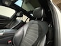 Mercedes-Benz C-klasse Estate 300 e | AMG | Night | Panoramadak | Apple Carplay | 19 inch | Dealeronderhouden |