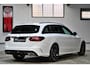 Mercedes-Benz C-klasse Estate 300 e | AMG | Night | Panoramadak | Apple Carplay | 19 inch | Dealeronderhouden |