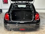 MINI Cooper Mini 1.5 Dalston Edition | John Cooper Works | Apple Carplay | Stoelverwarming | NL auto | 1e eigenaar |