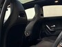 Mercedes-Benz A-klasse 180 AMG Line | Panoramadak | Night | 19 inch | Sfeerverlichting | Apple Carplay | NL auto |