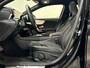 Mercedes-Benz A-klasse 180 AMG Line | Panoramadak | Night | 19 inch | Sfeerverlichting | Apple Carplay | NL auto |