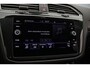 Volkswagen Tiguan R-Line 1.5 TSI 150pk DSG Automaat Adaptive cruise control, LED matrix koplampen, Achteruitrijcamera, Elektrische achterklep, Navigatie, virtual cockpit, stoelverwarming
