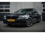 BMW 5-Serie Touring 530e 293 pk Business Edition Plus M-Sportpakket / NL-Auto/ Laser-Koplamp/ Pano-Dak/ 89%SOH/ Leder/ Sport-Stoelen/ Stoel.Verw/ Camera/ Apple-Carplay