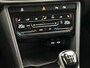 Volkswagen T-Roc Life Business 1.0 TSI 110pk Adaptive cruise control, Navigatie, LED koplampen, App connect, DAB, Radio, Airco, Stoelverwarming, Parkeersensoren