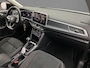 Volkswagen T-Roc Life Business 1.0 TSI 110pk Adaptive cruise control, Navigatie, LED koplampen, App connect, DAB, Radio, Airco, Stoelverwarming, Parkeersensoren