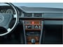 Mercedes-Benz E-klasse Combi E 200 S124 Youngtimer 138000km