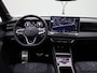 Volkswagen Tiguan 1.5 eHybrid R-Line Edition 272 PK | Plug-In | Trekhaak | LED Matrix Koplampen | Stoelverwarming Voor & Achter | 360 Camera | Black Style | Navigatie | Digitale Cockpit Pro | Voorstoelen Met Massagefunctie | Elektrische Achterklep