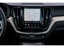 Volvo XC60 2.0 T6 Plug-in hybrid AWD Plus Bright | Long Range | Trekhaak | Adaptieve Cruise Control | BLIS | Leder | Panoramadak | Stoel en Stuurverwarming |