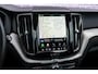 Volvo XC60 2.0 T6 Plug-in hybrid AWD Plus Bright | Long Range | Trekhaak | Adaptieve Cruise Control | BLIS | Leder | Panoramadak | Stoel en Stuurverwarming |
