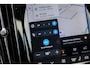 Volvo XC60 2.0 T6 Plug-in hybrid AWD Plus Bright | Long Range | Trekhaak | Adaptieve Cruise Control | BLIS | Leder | Panoramadak | Stoel en Stuurverwarming |