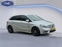 Mercedes-Benz B-klasse 180, lederen interieur ,navigatie, trekhaak ,xenon,18 inch amg, elect bedienbare stoelen