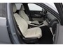 Volvo XC40 T4 211PK Automaat Ultimate Bright / Panoramadak/ Elektrische stoelen met geheugen/ Elektrische achterklep/ Parkeersensoren met 360 Camera/ Stoel en stuurwielverwarming/ Mistlampen/ Luxe bekleding/ /19" Velgen/ Harman kardon audio/ Apple carplay