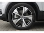 Volvo XC40 Recharge Twin Pro | Adaptive Cruise & Pilot Assist | 360 Camera | Premium Harman/Kardon Audio | Elektr. Achterklep | Elektrische Achterklep | Stoel & Stuurverwarming | Power Seats incl. Memory |