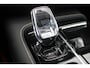 Volvo V60 T6 Plug-in hybrid AWD Plus Dark | Trekhaak | Rondomzicht camera | Verwarmbare voorstoelen + achterbank | Premium audio by Harman Kardon | Verwarmbaar stuurwiel + voorruit