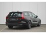 Volvo V60 T6 Plug-in hybrid AWD Plus Dark | Trekhaak | Rondomzicht camera | Verwarmbare voorstoelen + achterbank | Premium audio by Harman Kardon | Verwarmbaar stuurwiel + voorruit