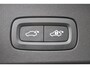 Volvo V60 T6 Plug-in hybrid AWD Plus Dark | Trekhaak | Rondomzicht camera | Verwarmbare voorstoelen + achterbank | Premium audio by Harman Kardon | Verwarmbaar stuurwiel + voorruit