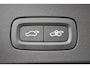 Volvo V60 T6 Plug-in hybrid AWD Plus Dark | Trekhaak | Rondomzicht camera | Verwarmbare voorstoelen + achterbank | Premium audio by Harman Kardon | Verwarmbaar stuurwiel + voorruit