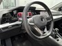 Volkswagen Golf 1.5 TSI Life | Navi/Adapt.Cruise/Clima/Winterpakket/Sfeerverlichting/Apple CarPlay-AndroidAuto