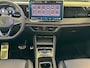 Volkswagen Tiguan 1.5 272pk eHybrid R-Line Edition Panoramaschuif-kanteldak | Bekleding leder 'Varenna' geperforeerd | Soundsysteem 'Harman Kardon'