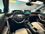 Peugeot e-2008 EV GT Pack 50 kWh|360CAM|KEYLESS|STOELV|LED|CARPLAY|BLUETOOTH|SFEER|DODEHOEK|ACC|18INCH|