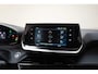 Peugeot e-2008 EV Active Pack 50 kWh 3-fase [ LED Navi Climate Apple/Android DAB ]