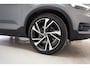 Volvo XC40 2.0 T4 R-Design Aut. [ Panorama Harman/Kardon Navi Camera ]