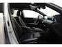 Mercedes-Benz A-klasse Limousine 250 e business Sol. Aut.[ Navi Camera Leder Stoelverwarming ]