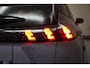 Peugeot e-2008 EV Allure 50 kWh 3-fase [ LED Navi Camera Keyless ]