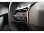 Peugeot e-2008 EV Allure 50 kWh 3-fase [ LED Navi Camera Keyless ]