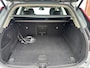 Volvo XC60 2.0 T6 Plug-in hybrid 350 pk AWD Core Bright | Pano | El. a. klep | Camera | LED | 18" | Keyless entry | Google Maps Navi |