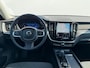 Volvo XC60 2.0 T6 Plug-in hybrid 350 pk AWD Core Bright | Pano | El. a. klep | Camera | LED | 18" | Keyless entry | Google Maps Navi |