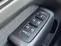 Volvo XC60 2.0 T6 Plug-in hybrid 350 pk AWD Core Bright | Pano | El. a. klep | Camera | LED | 18" | Keyless entry | Google Maps Navi |