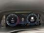 Skoda Octavia Combi 1.0 TSI Business Edition Trekhaak afneembaar | Elektrisch bedienbare achterklep | LED verlichting | Climate & cruise control | Navigatiesysteem | Apple CarPlay/Android Auto | Parkeersensoren voor en achter