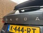 Skoda Octavia Combi 1.0 TSI Business Edition Trekhaak afneembaar | Elektrisch bedienbare achterklep | LED verlichting | Climate & cruise control | Navigatiesysteem | Apple CarPlay/Android Auto | Parkeersensoren voor en achter