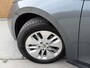Skoda Octavia Combi 1.0 TSI Business Edition Trekhaak afneembaar | Elektrisch bedienbare achterklep | LED verlichting | Climate & cruise control | Navigatiesysteem | Apple CarPlay/Android Auto | Parkeersensoren voor en achter