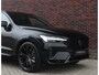 Volvo XC60 T8 AWD Ultra Black Edition | Pano - Trekhaak - HUD