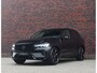Volvo XC60 T8 AWD Ultra Black Edition | Pano - Trekhaak - HUD
