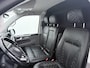 Volkswagen Transporter 2.0 TDI 150 PK TDI DSG L2H1 28 Executive Pro | Airco | Elek pakk. | Leder interieur | Ad. Cruise Control | Virtueel cockpit | LED | 20"| Sidebars | Trekhaak